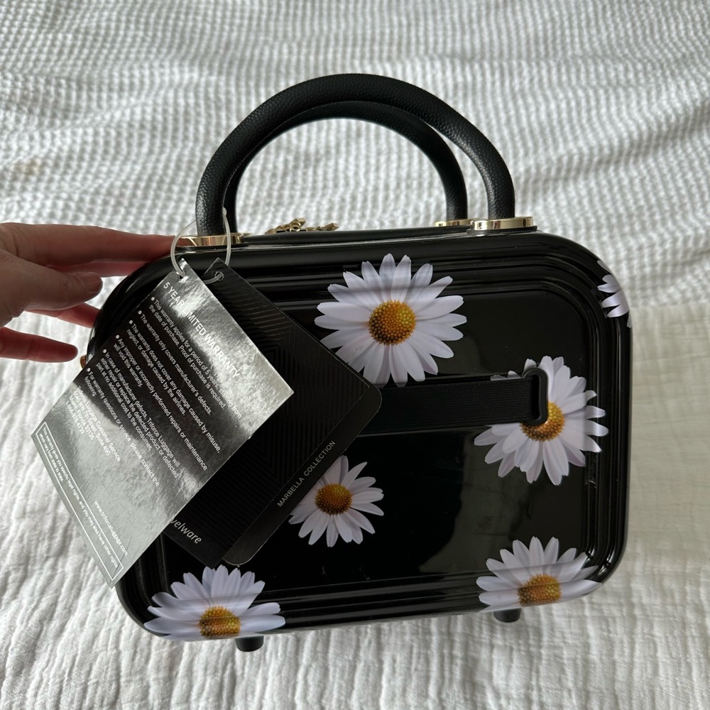 NWT Triforce Hard Shell Train Case Black Daisy Print Makeup Bag Travel Case